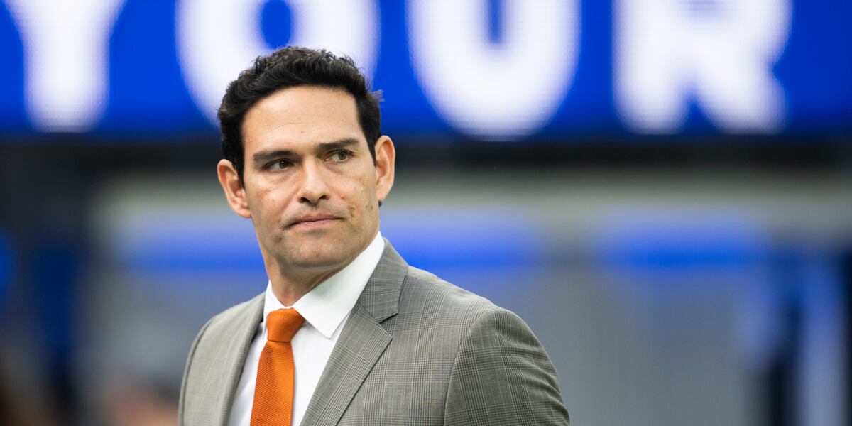 Former NFL QB Mark Sanchez hospitalized after being stabbed in downtown Indianapolis: report