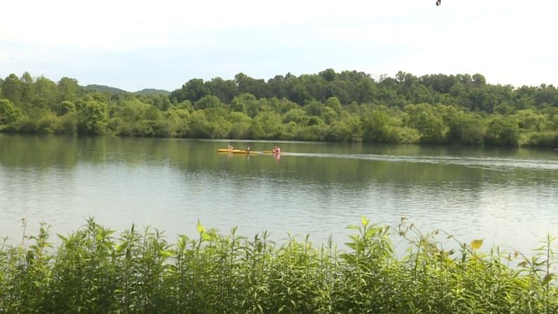Kayakers on Melton Hill Lake in Oak Ridge