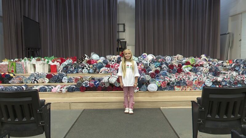Collins Hart decided she wanted to embrace the spirit of the holidays and collect nearly 600...