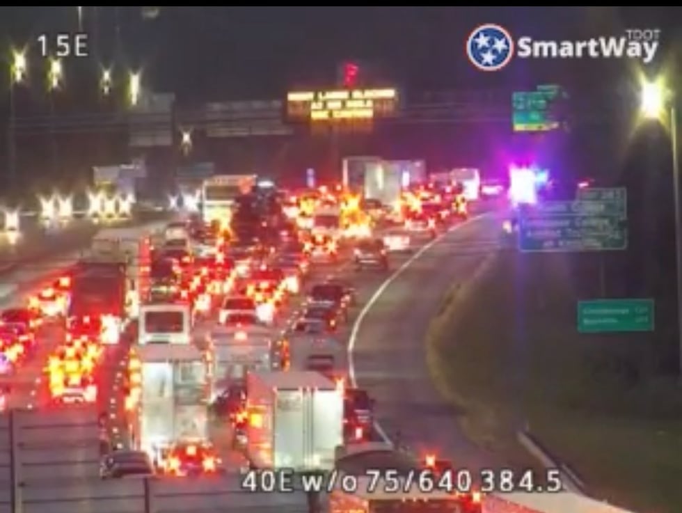 ‘Serious’ crash causing delays on I-40 near Papermill Drive, Knoxville police say