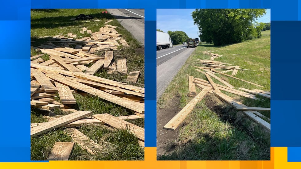 40,000 pounds of lumber causes congestion on I-75, TDOT says