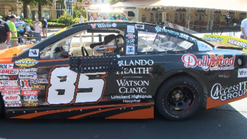 Dollywood-sponsored teen racer taking park’s logo to high banks of Bristol Motor Speedway