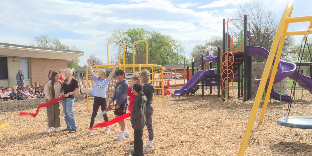 How much recess time is required for students in Tennessee?