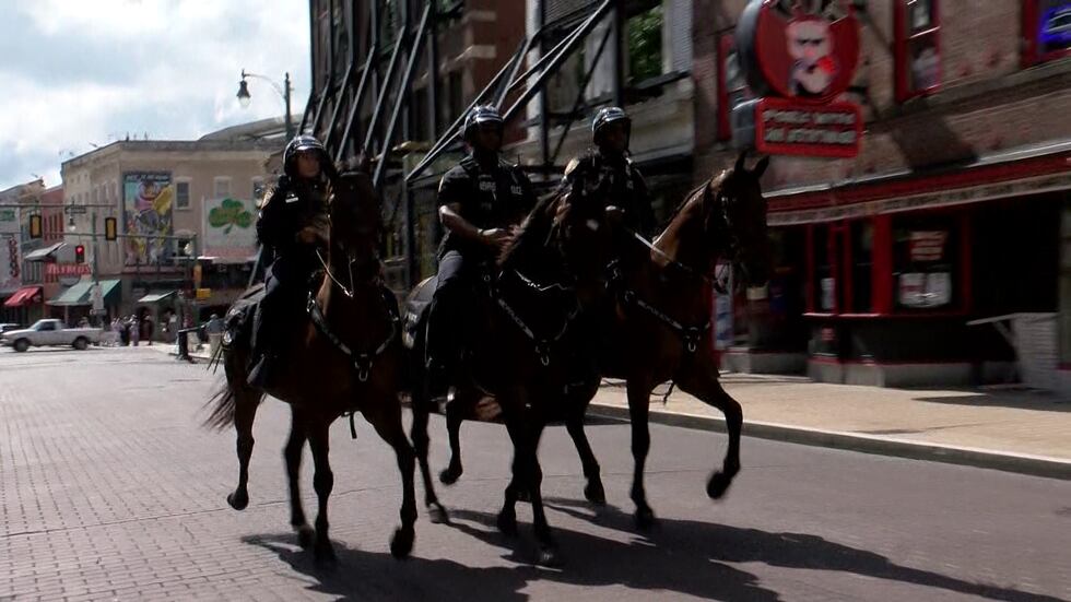 MPD's officers patrolling on horseback
