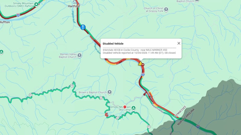 I-40 East closed near Tennessee-North Carolina boarder due to disabled commercial vehicle
