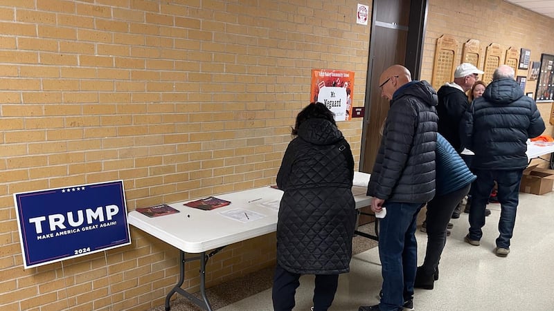 Two Iowa Republican strategists lay out how the presidential campaign through the state...